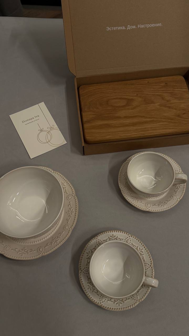 Полина (@pllnnaa)